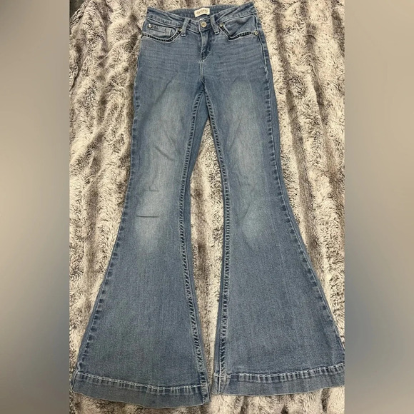 Shyanne Denim - Shyanne Women's Blue Flared Jeans